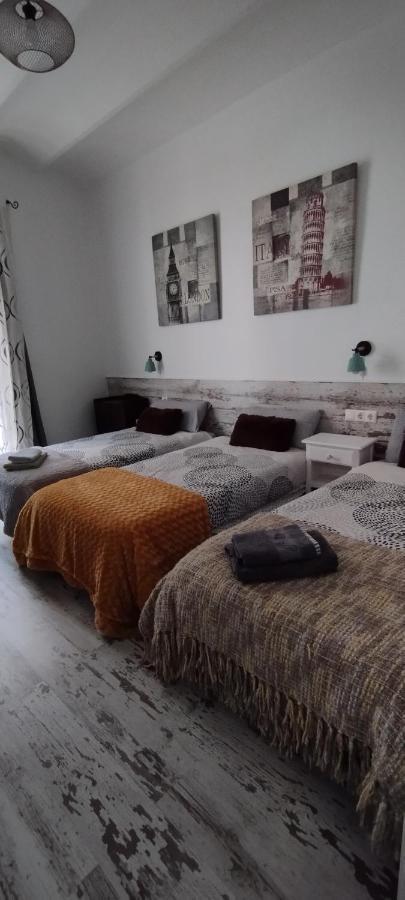 Apartment Fira Bcn Camp Nou L'Hospitalet de Llobregat Esterno foto